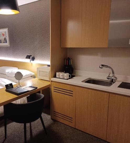 Double Room with Kitchenette,415292532:JPEG