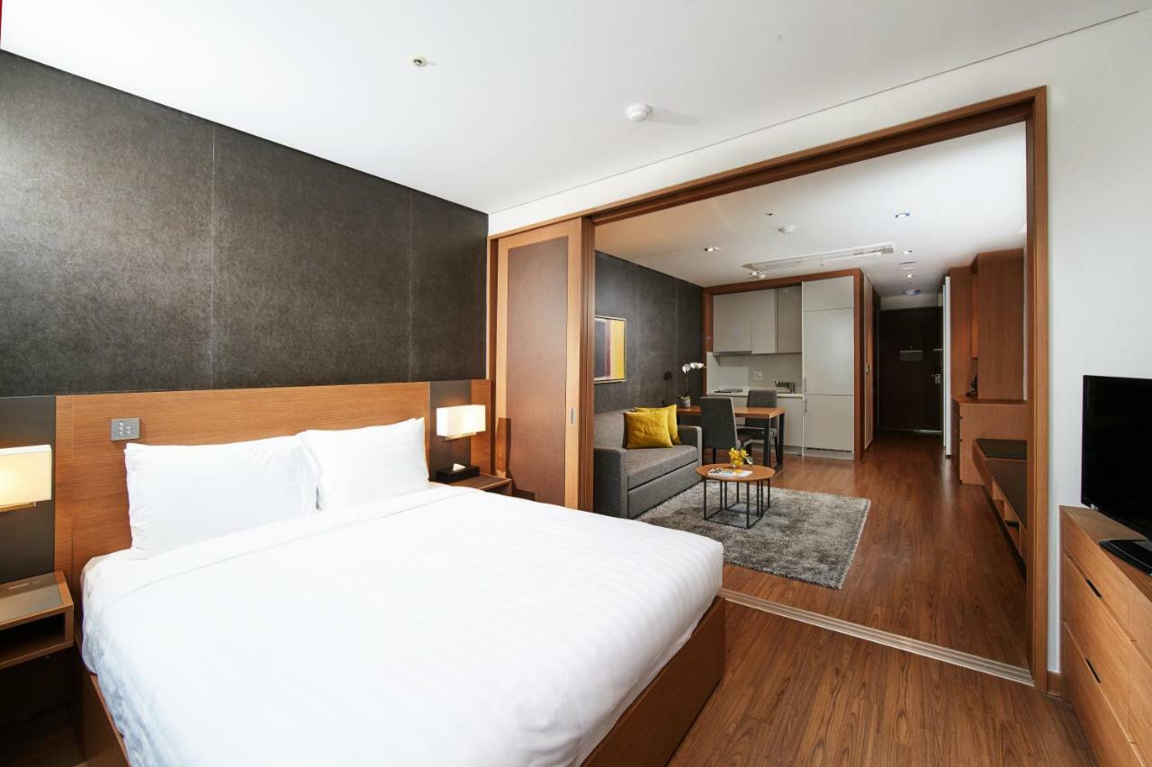 Premier Double Room,815855654:JPEG