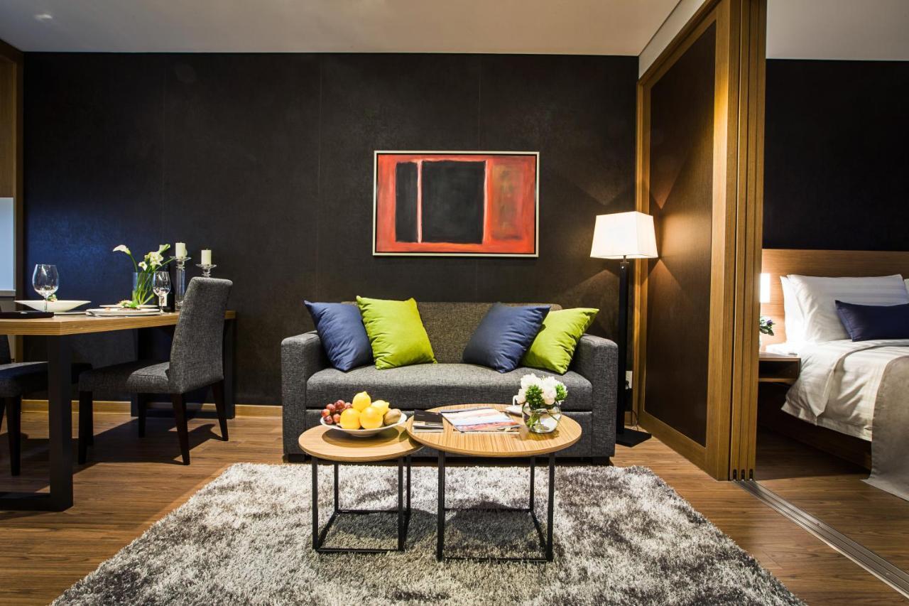 Premier Twin Room