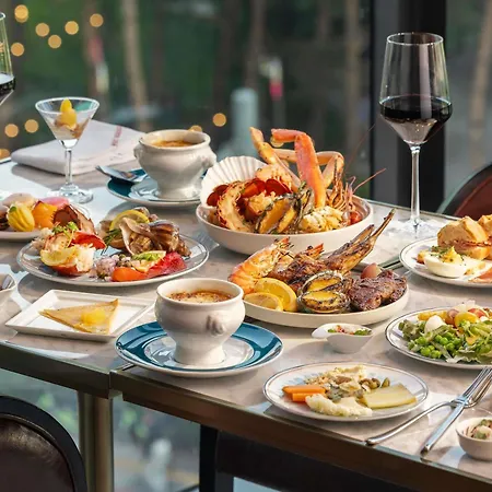 Sofitel Ambassador Seoul Hotel & Serviced Residences-3